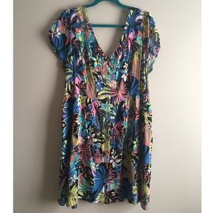 Forever 21 Hawaiian Print Button Down Smock Dress